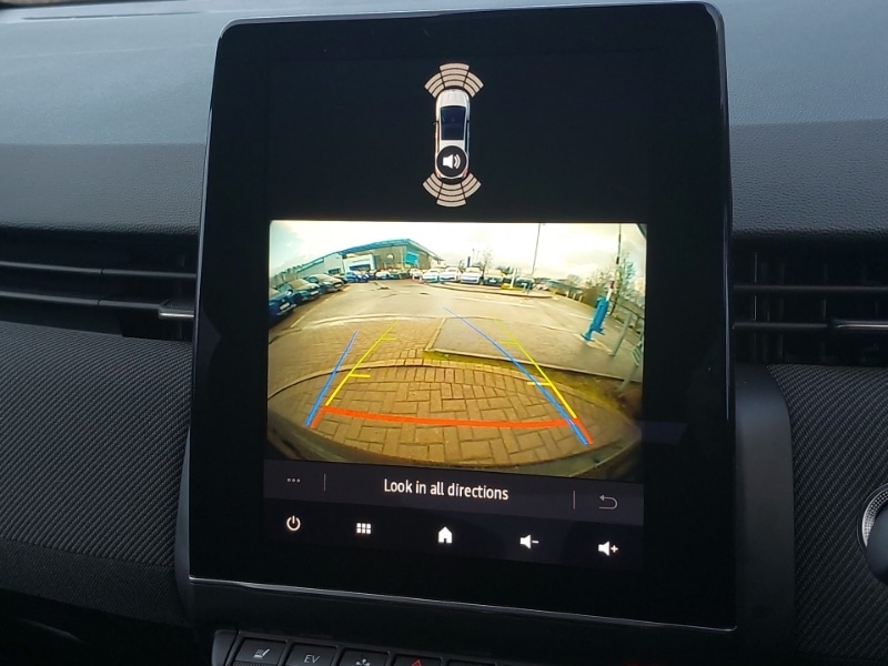 Used Renault Clio 2023 for sale - 76893799: Photo 17