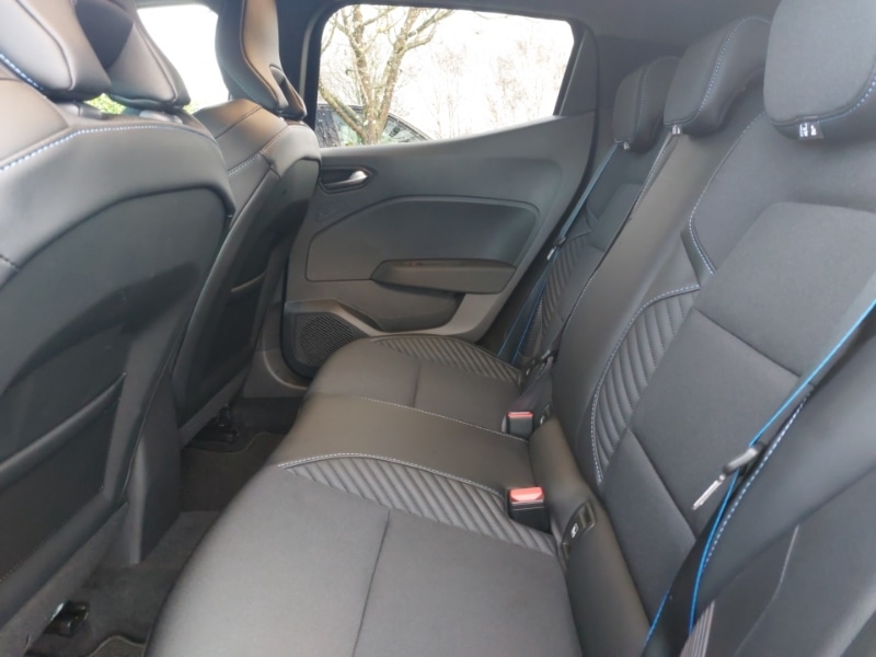 Used Renault Clio 2023 for sale - 76893799: Photo 6