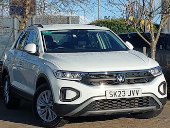 Used Volkswagen T-Roc 2023 for sale - 76628747: Photo