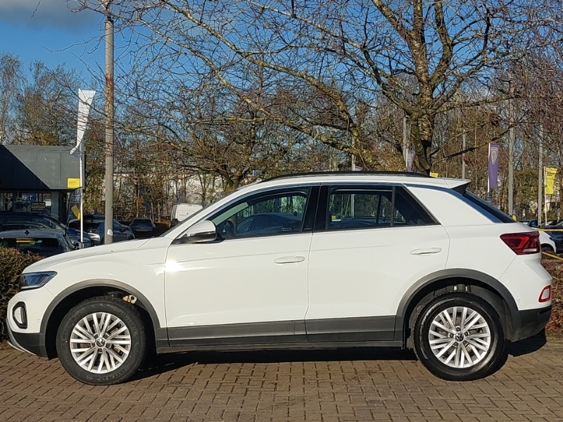 Used Volkswagen T-Roc 2023 for sale - 76628747: Photo 4