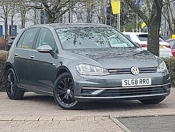 Used Volkswagen Golf 2018 for sale - 78169610: Photo