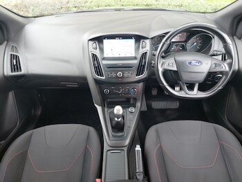 Used Ford Focus 2018 for sale - 78490277: Photo