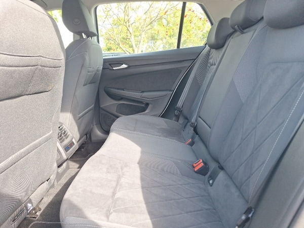 Used Volkswagen Golf 2023 for sale - 76195625: Photo 6