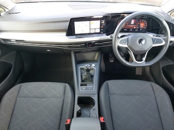 Used Volkswagen Golf 2023 for sale - 77999880: Photo