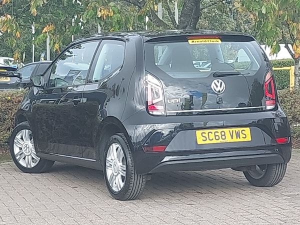Used Volkswagen up! 2018 for sale - 76188078: Photo 3