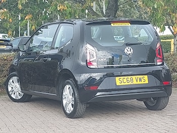 Used Volkswagen up! 2018 for sale - 76188078: Photo 3