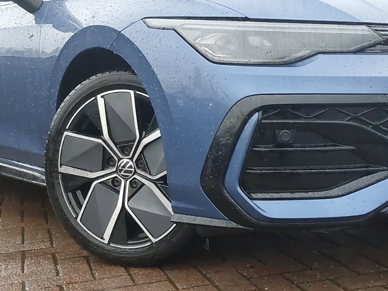 Used Volkswagen Golf 2025 for sale - 76974979: Photo 9