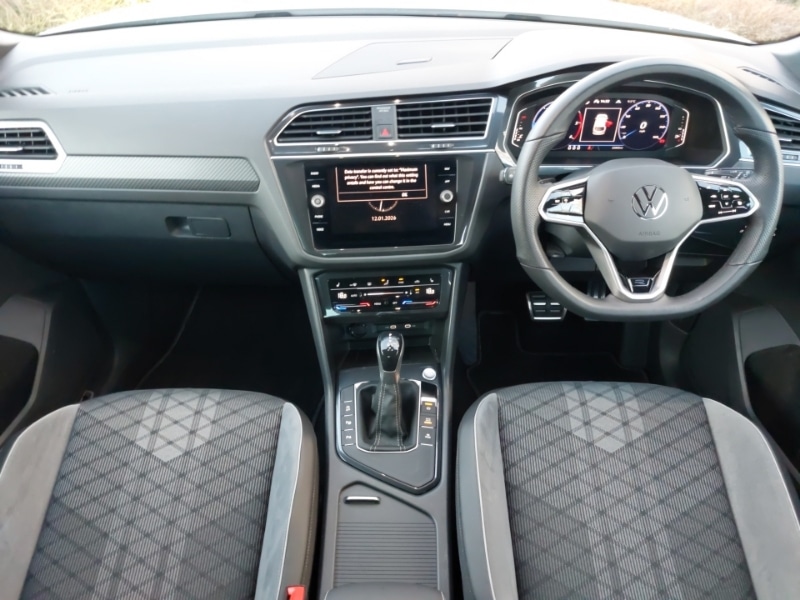 Used Volkswagen Tiguan 2023 for sale - 77173735: Photo 2