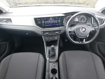 Used Volkswagen Polo 2018 for sale - 78475196: Photo