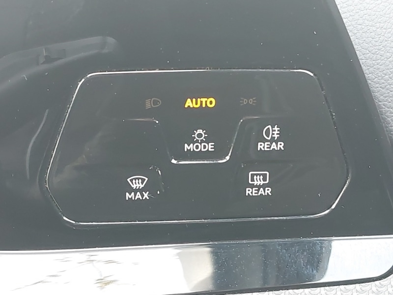 Used Volkswagen Golf 2023 for sale - 78126145: Photo 19