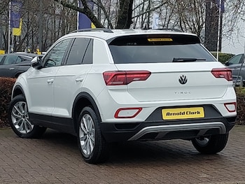 Used Volkswagen T-Roc 2025 for sale - 76849004: Photo