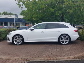 Used Audi A4 2024 for sale - 79529673: Photo