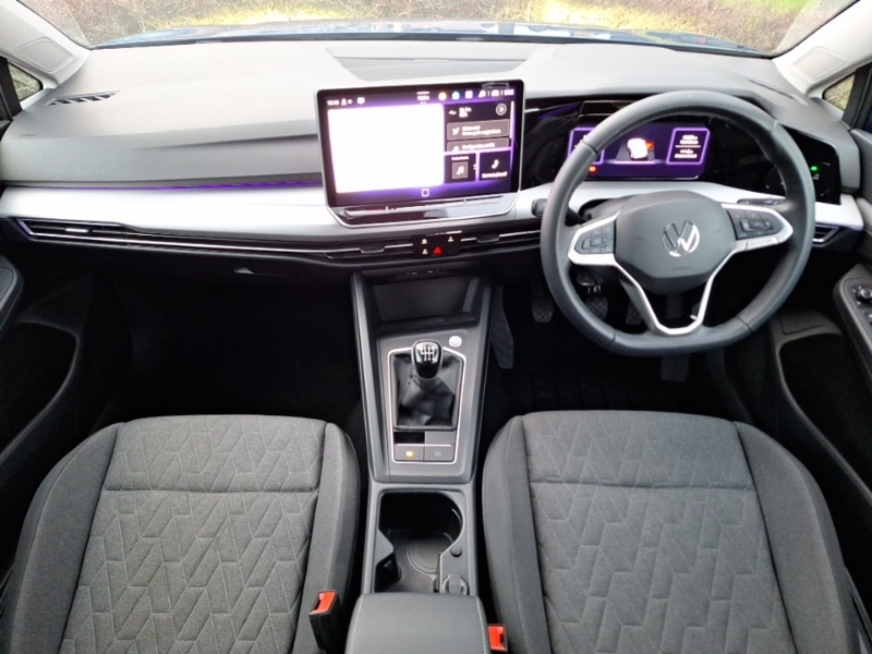 Used Volkswagen Golf 2024 for sale - 76920463: Photo 2