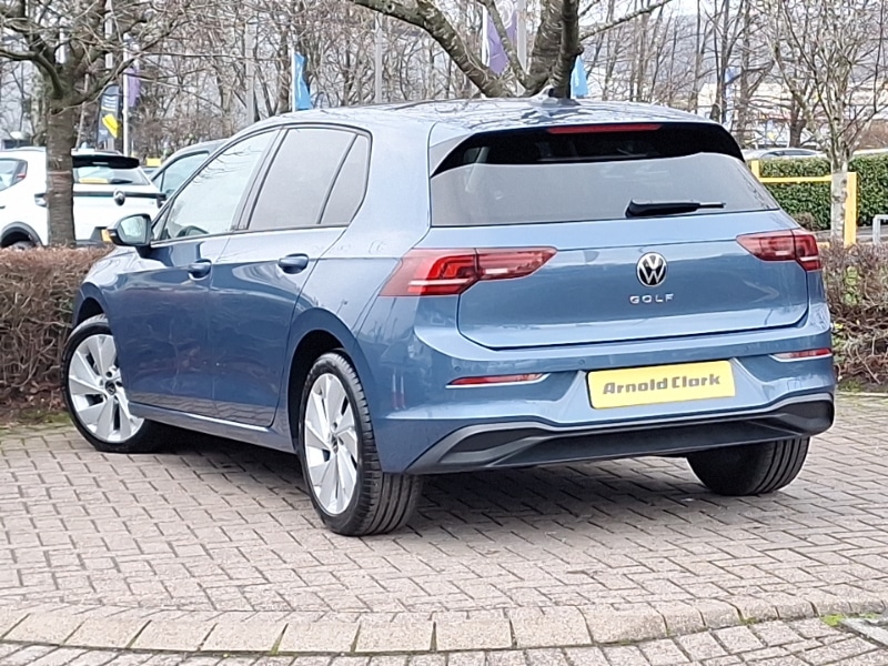 Used Volkswagen Golf 2024 for sale - 76920463: Photo 3