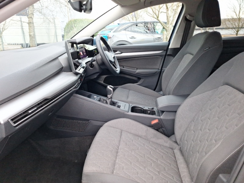 Used Volkswagen Golf 2024 for sale - 76920463: Photo 5