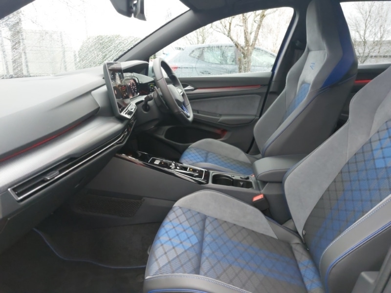 Used Volkswagen Golf 2025 for sale - 76970551: Photo 5