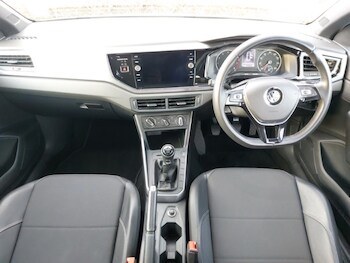 Used Volkswagen Polo 2019 for sale - 77585314: Photo