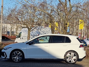 Used Volkswagen Golf 2025 for sale - 77095089: Photo