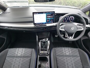 Used Volkswagen Golf 2025 for sale - 78411387: Photo