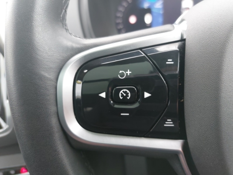 Used Volvo XC90 2023 for sale - 77847009: Photo 12