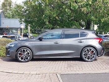 Used Ford Focus 2022 for sale - 75873536: Photo