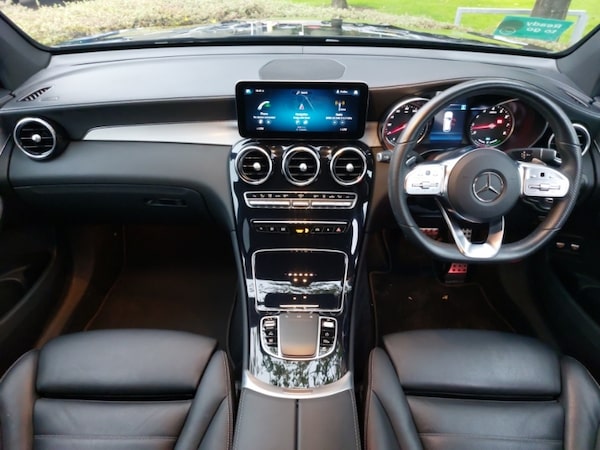 Used Mercedes-Benz GLC 2022 for sale - 76187794: Photo 2