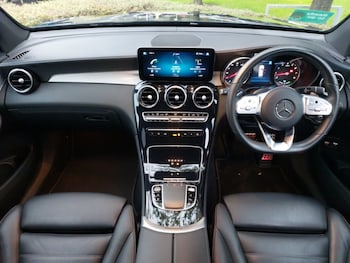 Used Mercedes-Benz GLC 2022 for sale - 76187794: Photo 2