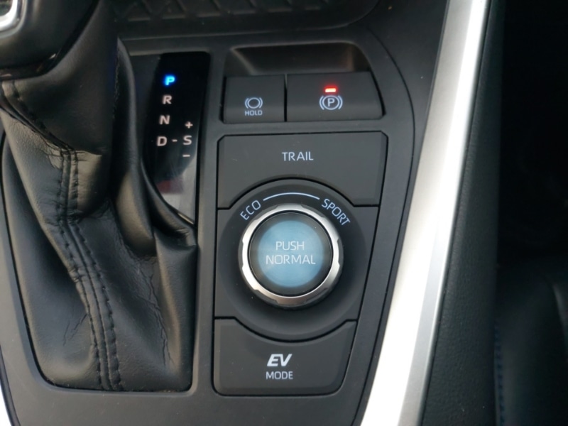 Used Toyota RAV4 2020 for sale - 77252242: Photo 18