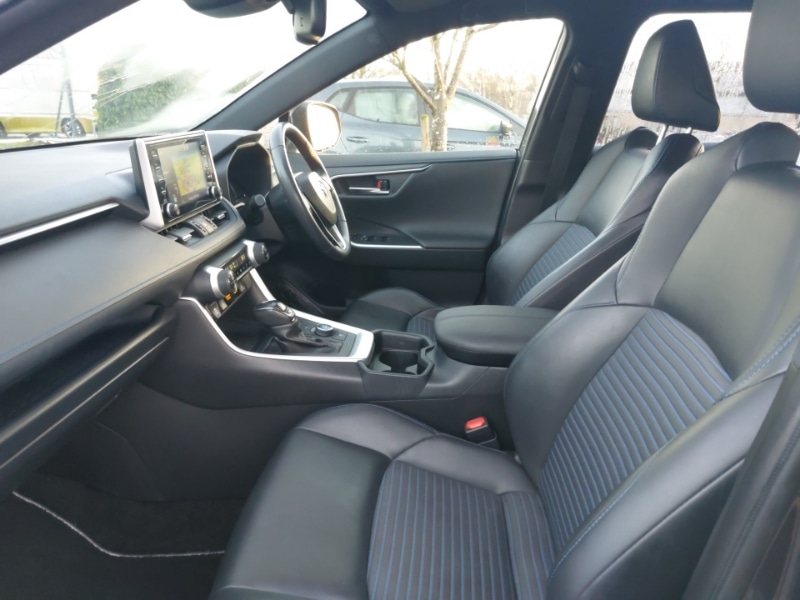 Used Toyota RAV4 2020 for sale - 77252242: Photo 5