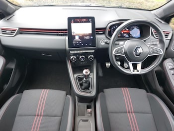 Used Renault Clio 2023 for sale - 76121168: Photo 2