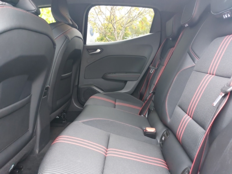 Used Renault Clio 2023 for sale - 76121168: Photo 6