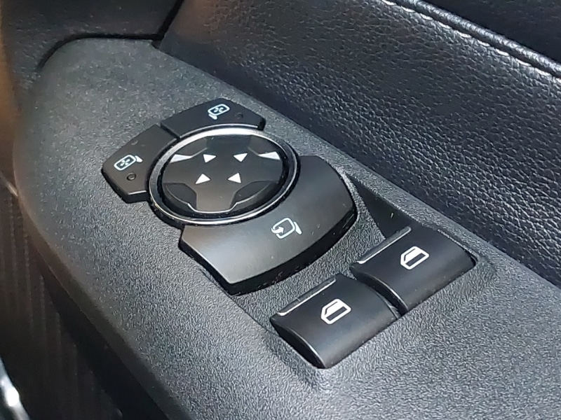 Used Ford Mustang 2018 for sale - 78013738: Photo 19