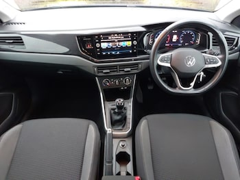 Used Volkswagen Polo 2022 for sale - 77503544: Photo