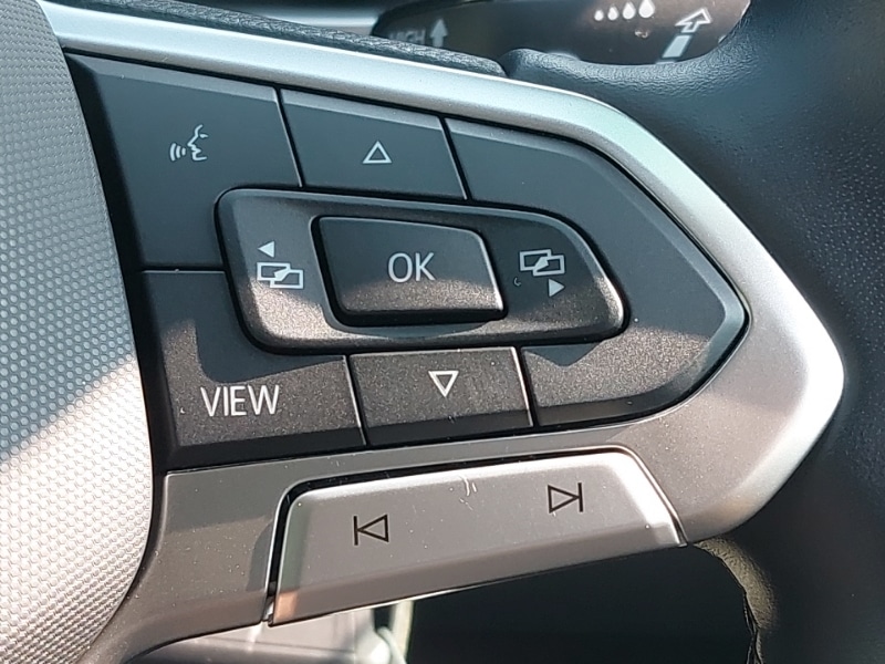 Used Volkswagen T-Roc 2023 for sale - 76779993: Photo 13