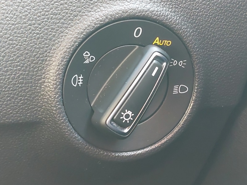 Used Volkswagen T-Roc 2023 for sale - 76779993: Photo 19