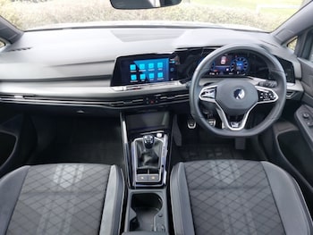 Used Volkswagen Golf 2023 for sale - 78203371: Photo