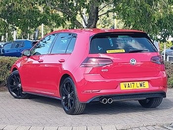 Used Volkswagen Golf 2017 for sale - 76176776: Photo 3