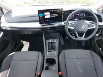 Used Volkswagen Golf 2024 for sale - 74919611: Photo