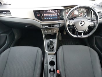 Used Volkswagen Polo 2021 for sale - 77419019: Photo