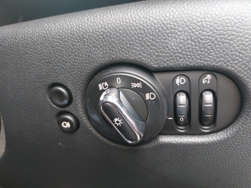 Used MINI Convertible 2022 for sale - 77223759: Photo 11