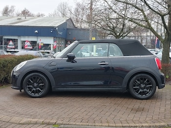 Used MINI Convertible 2022 for sale - 77223759: Photo