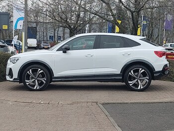 Used Audi Q3 2024 for sale - 77974910: Photo