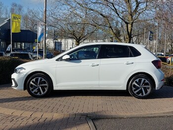 Used Volkswagen Polo 2024 for sale - 77999921: Photo