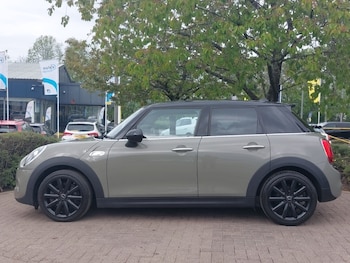 Used MINI Hatch 2018 for sale - 78546688: Photo