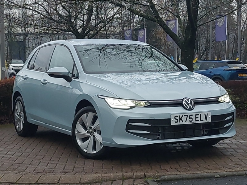 Used Volkswagen Golf 2025 for sale - 76779996: Photo 1