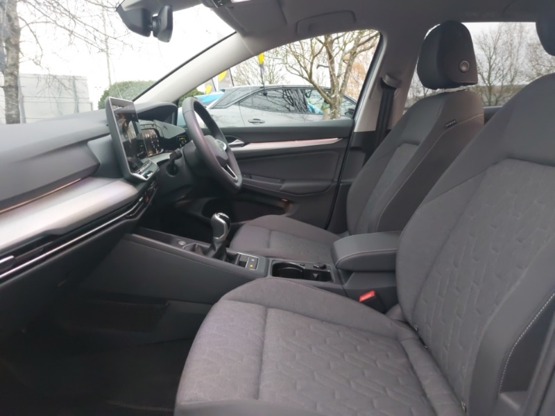 Used Volkswagen Golf 2025 for sale - 76779996: Photo 5