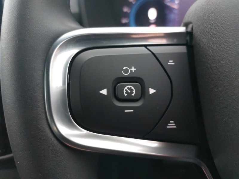 Used Volvo XC40 2024 for sale - 77767540: Photo 12