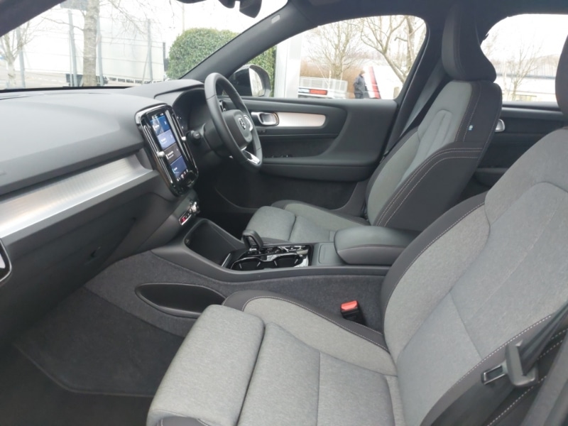 Used Volvo XC40 2024 for sale - 77767540: Photo 5