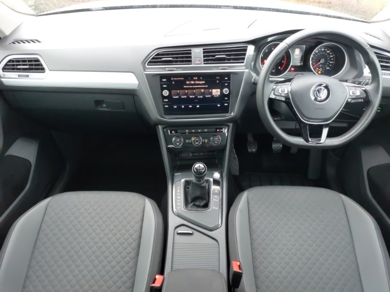 Used Volkswagen Tiguan 2019 for sale - 77433377: Photo 2