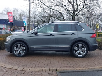 Used Volkswagen Tiguan 2019 for sale - 77433377: Photo